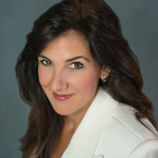 Christine Cashen Headshot